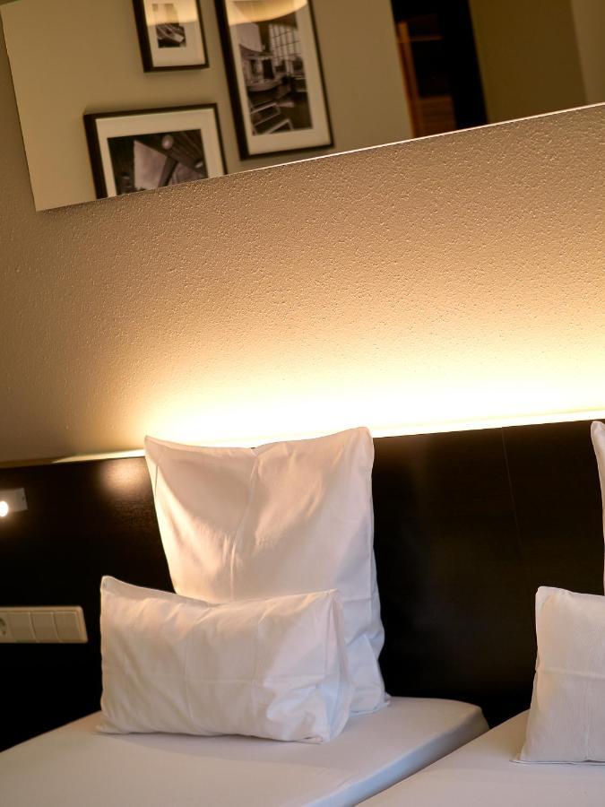D'coque Hotel 3*